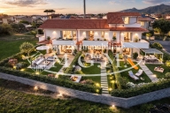 Visualizza le foto dell'immobile