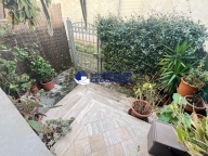 casa indipendente in vendita a Montignoso in zona Cervaiolo