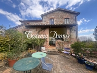 Visualizza le foto dell'immobile