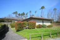 casa indipendente in vendita a Lucca in zona Farneta