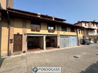 Visualizza le foto dell'immobile