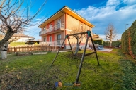 Visualizza le foto dell'immobile