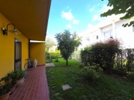 Visualizza le foto dell'immobile Visualizza le foto dell'immobile