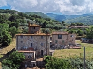 Visualizza le foto dell'immobile