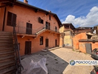 Visualizza le foto dell'immobile