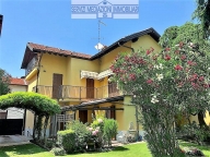 Visualizza le foto dell'immobile