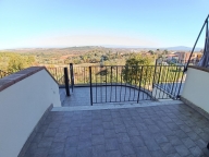 Vai alla scheda immobile Vai alla scheda immobile