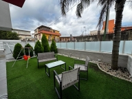 Visualizza le foto dell'immobile
