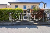 Visualizza le foto dell'immobile Visualizza le foto dell'immobile