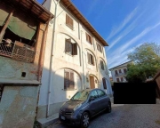 Visualizza le foto dell'immobile