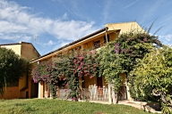 Visualizza le foto dell'immobile