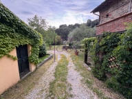 Visualizza le foto dell'immobile
