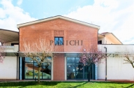 Visualizza le foto dell'immobile