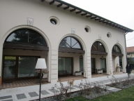 Visualizza le foto dell'immobile