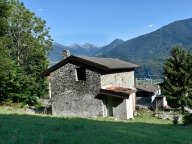 Visualizza le foto dell'immobile