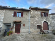 Visualizza le foto dell'immobile