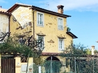 Visualizza le foto dell'immobile