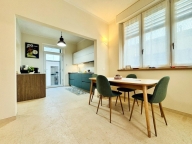 Visualizza le foto dell'immobile