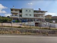 Visualizza le foto dell'immobile