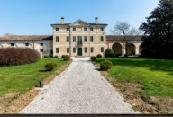 Visualizza le foto dell'immobile Visualizza le foto dell'immobile