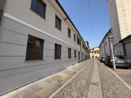 Visualizza le foto dell'immobile