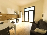 Visualizza le foto dell'immobile