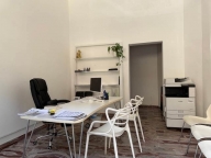 Visualizza le foto dell'immobile