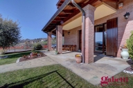 Visualizza le foto dell'immobile