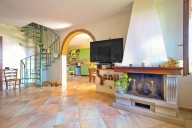 Visualizza le foto dell'immobile