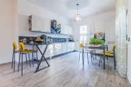 Visualizza le foto dell'immobile