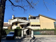 Visualizza le foto dell'immobile Visualizza le foto dell'immobile