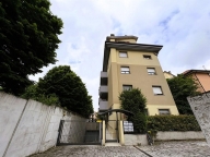 Vai alla scheda immobile Vai alla scheda immobile