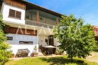 Visualizza le foto dell'immobile