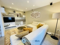 Visualizza le foto dell'immobile
