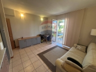 Visualizza le foto dell'immobile Visualizza le foto dell'immobile