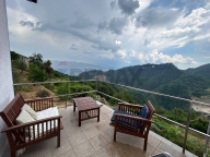 Visualizza le foto dell'immobile