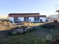 Visualizza le foto dell'immobile