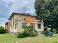 Visualizza le foto dell'immobile