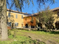 Visualizza le foto dell'immobile