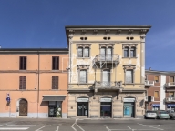 Visualizza le foto dell'immobile