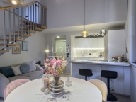 Visualizza le foto dell'immobile