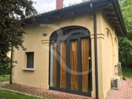 Visualizza le foto dell'immobile