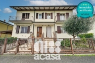 Visualizza le foto dell'immobile