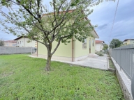 Visualizza le foto dell'immobile