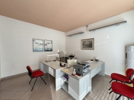 Visualizza le foto dell'immobile Visualizza le foto dell'immobile