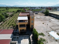 Visualizza le foto dell'immobile