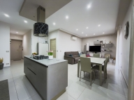 Vai alla scheda immobile Vai alla scheda immobile