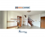 Visualizza le foto dell'immobile