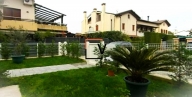 Visualizza le foto dell'immobile