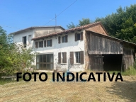 Visualizza le foto dell'immobile
